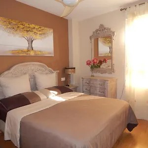 Fantastico Apartamento En El Centro De Nerja