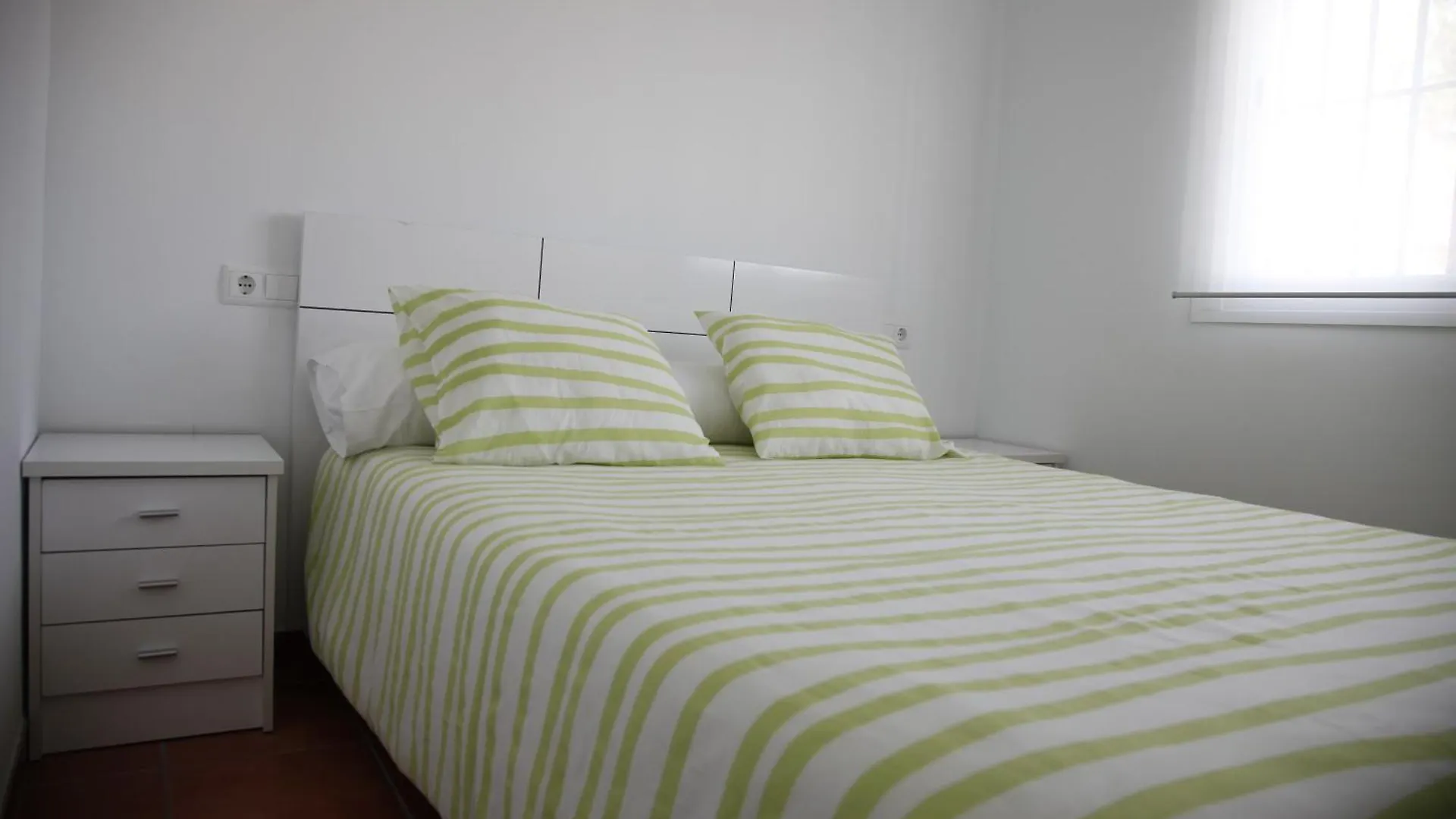 Camping Valle Niza Playa Benajarafe 3*,